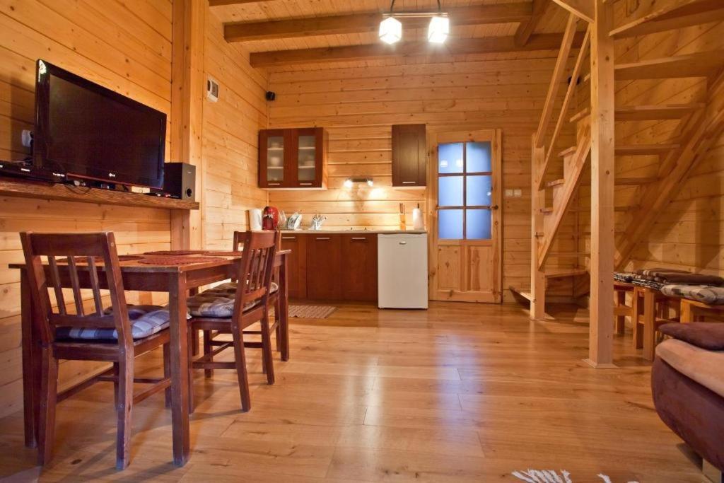 Domek W Krynicy Z Sauna Krynica Zdroj Bagian luar foto